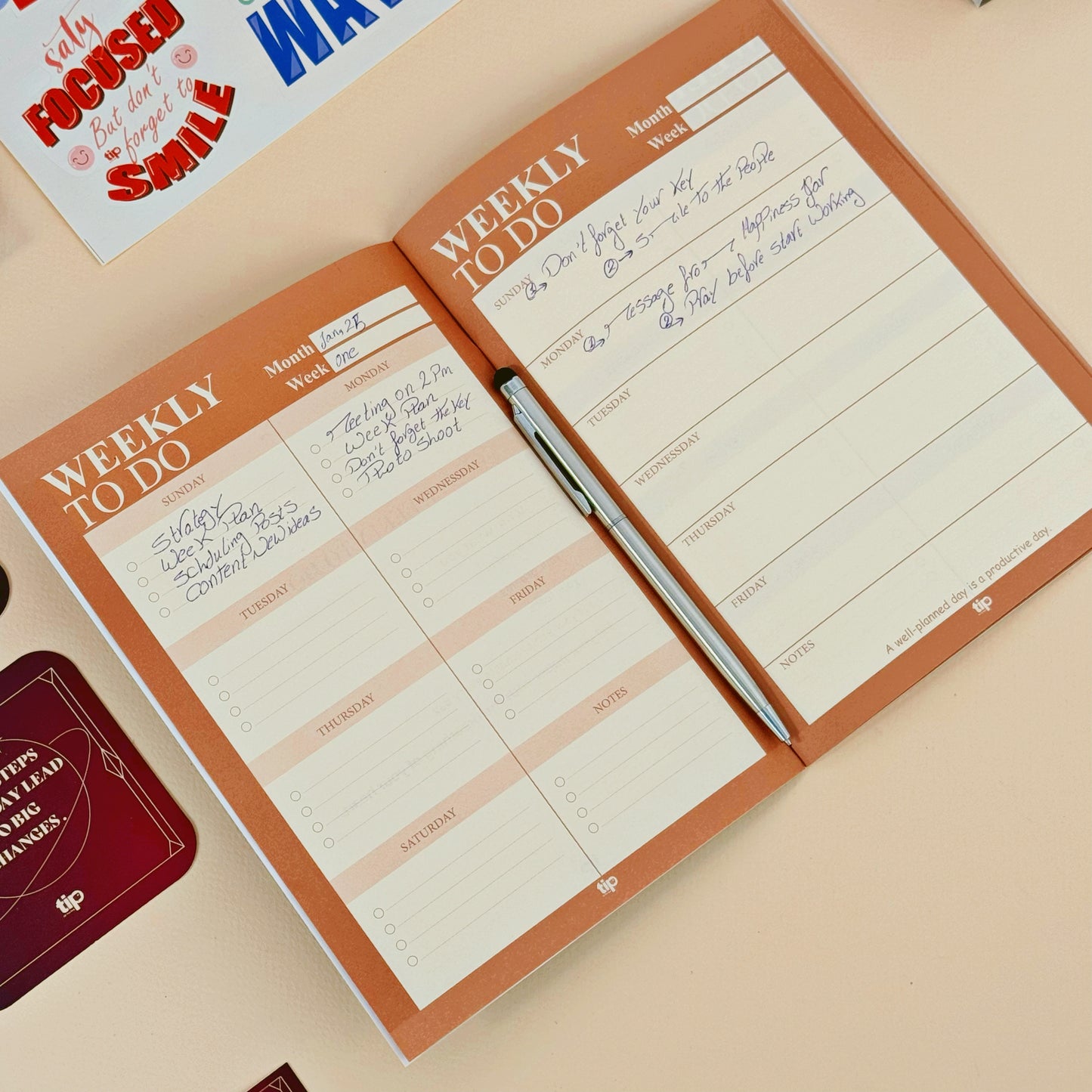 مارون - تقويم مكتبي إنجليزي