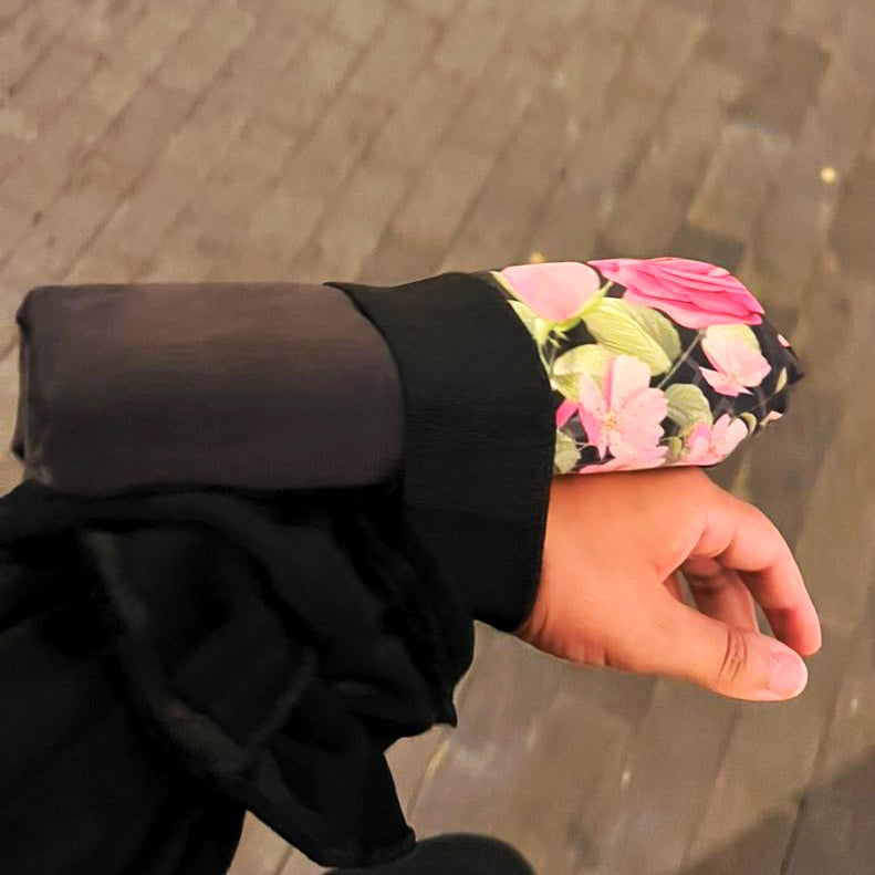 Black Rosette Sejadah