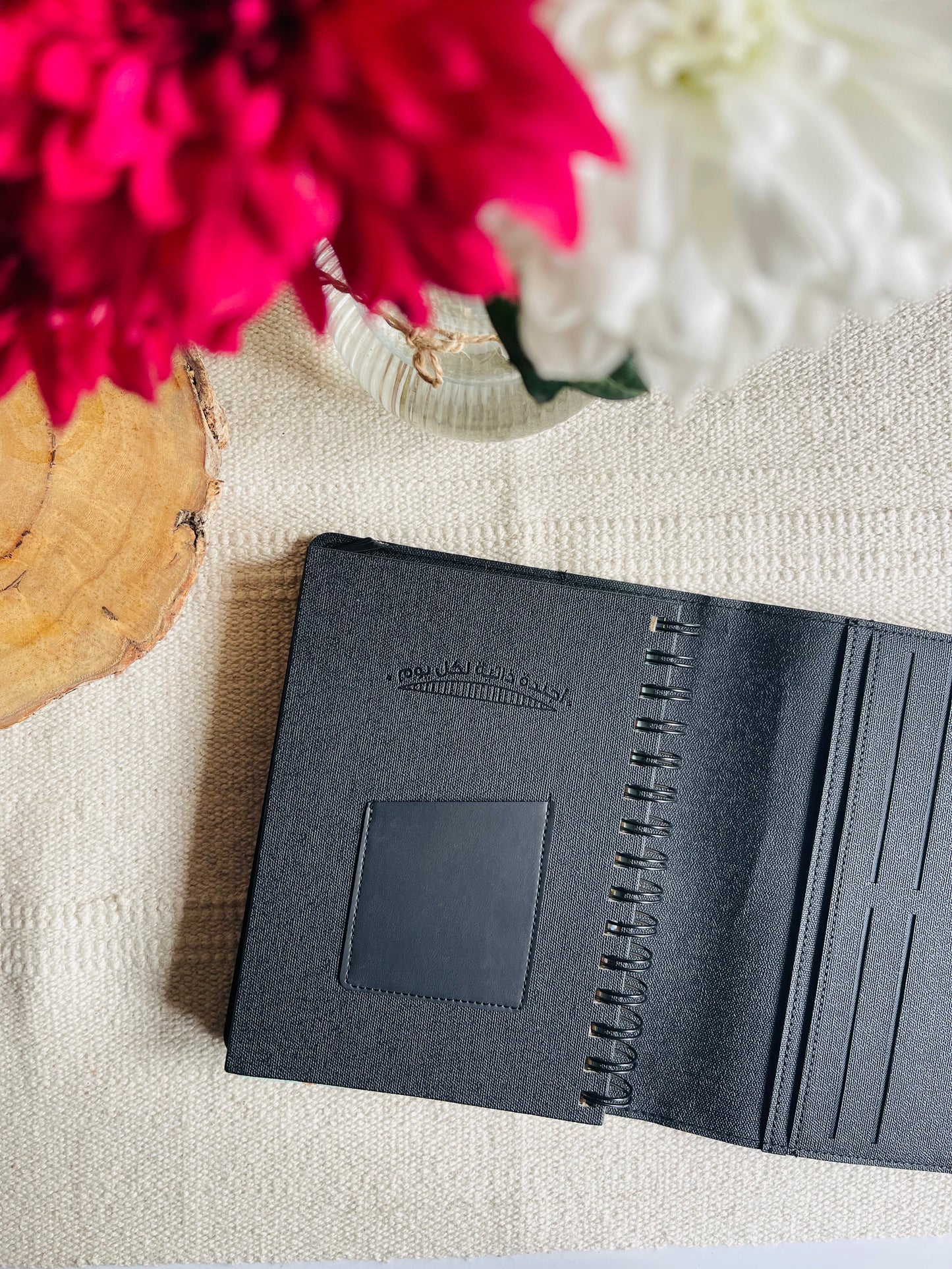 Leather spiral-bound agenda