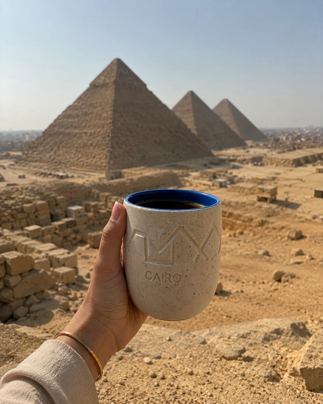 هدايا مصرية مصنوعة يدويًا